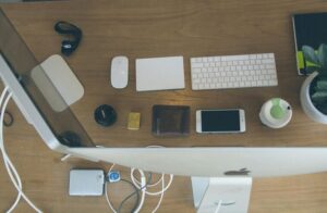 Consejos prácticos para organizar un espacio de trabajo en casa eficiente y cómodo